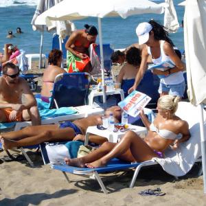 Dianomes page 1 Team Promotion